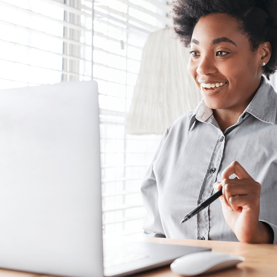 Blog Managing Performance With A Hybrid Workforce